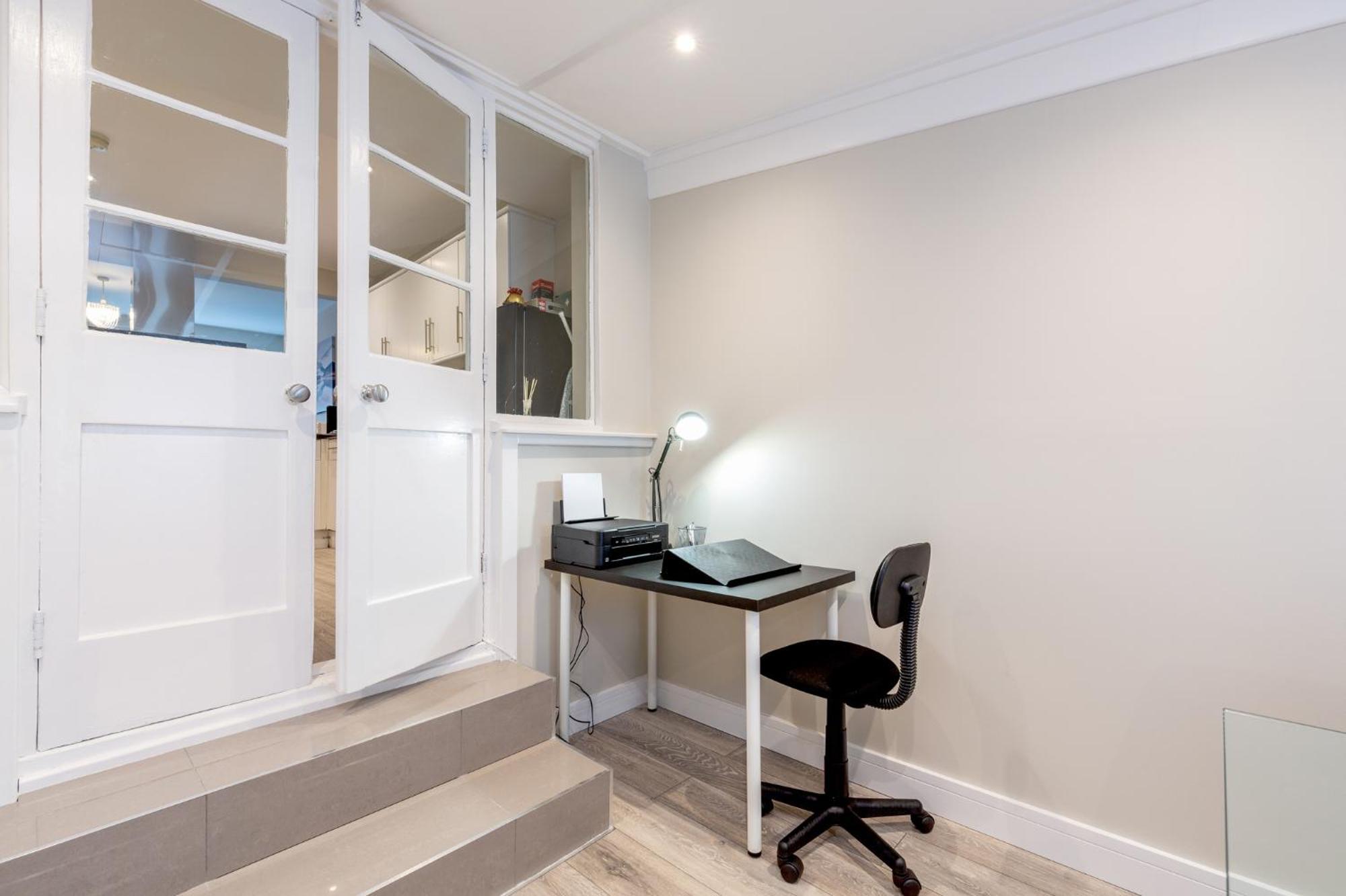 Dartford, Kent - Modern 2Bd 2Bath En-Suite Bungalow M25 Bluewater Dış mekan fotoğraf
