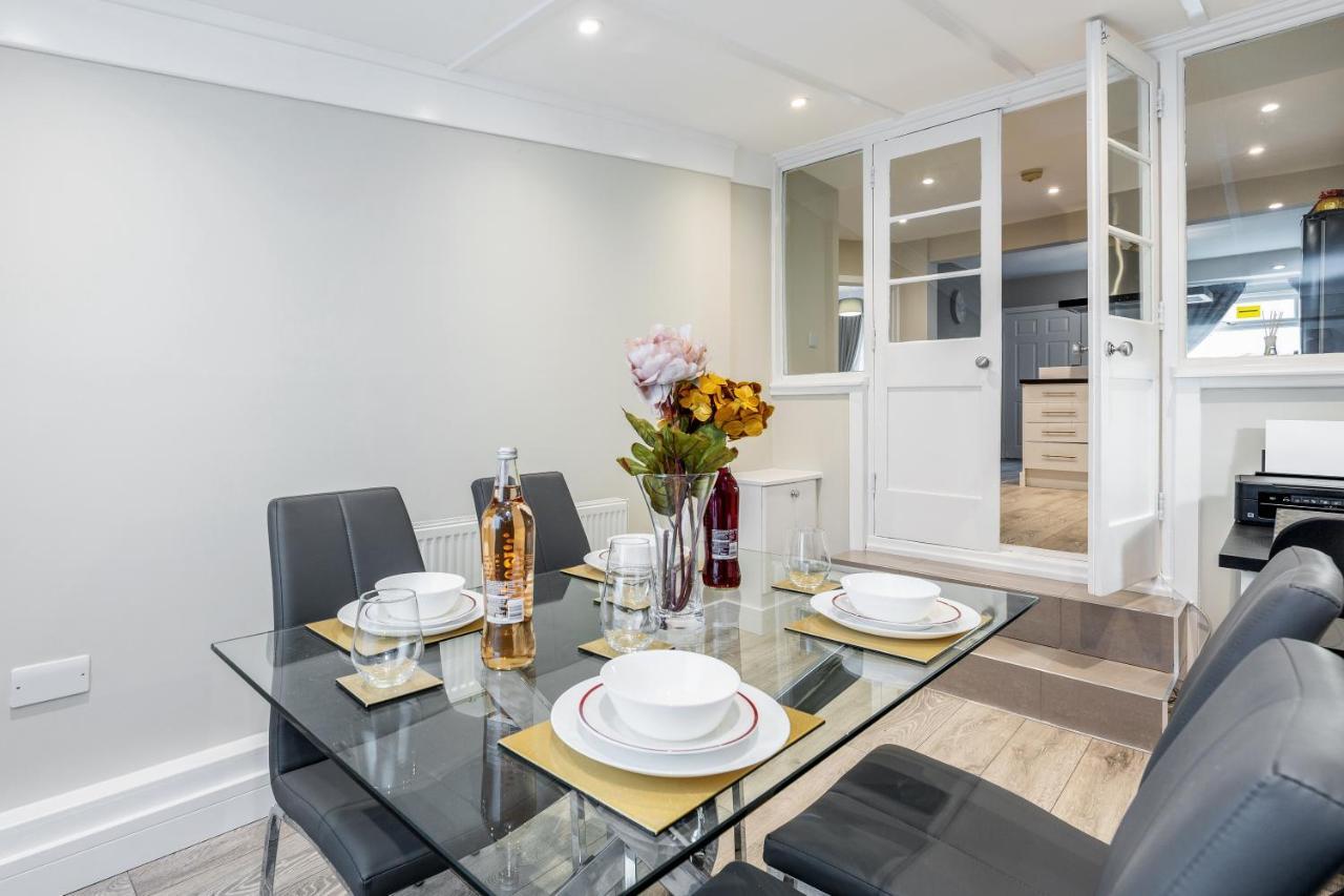 Dartford, Kent - Modern 2Bd 2Bath En-Suite Bungalow M25 Bluewater Dış mekan fotoğraf
